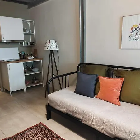 Short Loft At Салоники