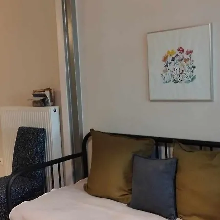 Short Loft At * Салоники